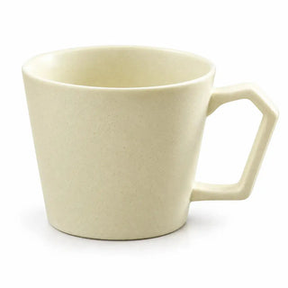 アイボリー釉薬の陶器製コーヒーマグ、360ml