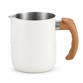 Jarra blanco crema de 600 ml para espumar leche con asa con efecto de madera
