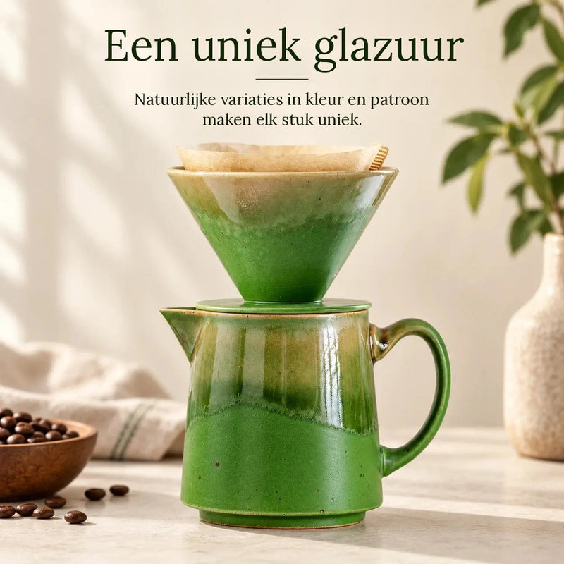 Close-up van het groene reactieve glazuur