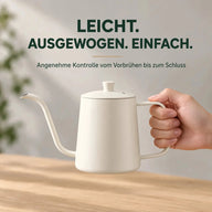 Leichtes, ausbalanciertes Design des weißen Pour-over-Kessels