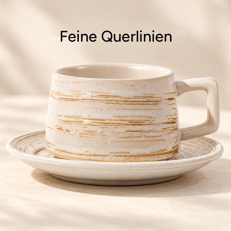 Nahaufnahme der feinen Querlinien des Designs Goldlinie Elfenbein