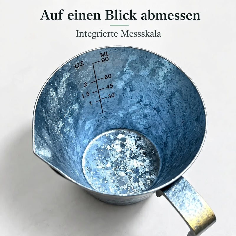 Innenliegende Messskala des Espressobechers aus Titan