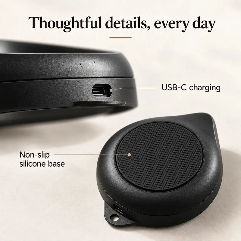 원두 계량 볼 저울의 USB-C 충전 포트와 실리콘 바닥