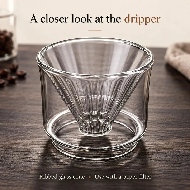 Close-up van de geribbelde kegeldripper van borosilicaatglas