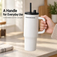 화이트 710ml 텀블러의 넓은 손잡이 그립