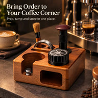 Ensemble de tassage espresso en noyer dans un coin café