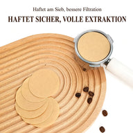 Runde Filterpapiere in einem Espresso- und Mokka-Setup zu Hause