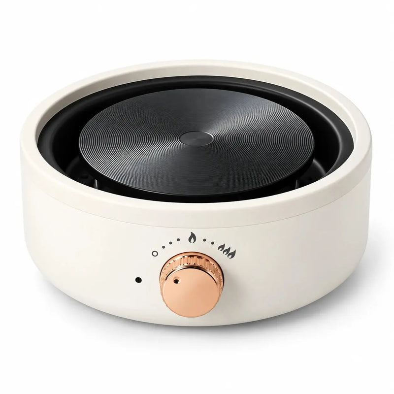 Plaque chauffante électrique Smooth Rim Yozcoffee blanc ivoire avec bouton or rose, sur fond blanc
