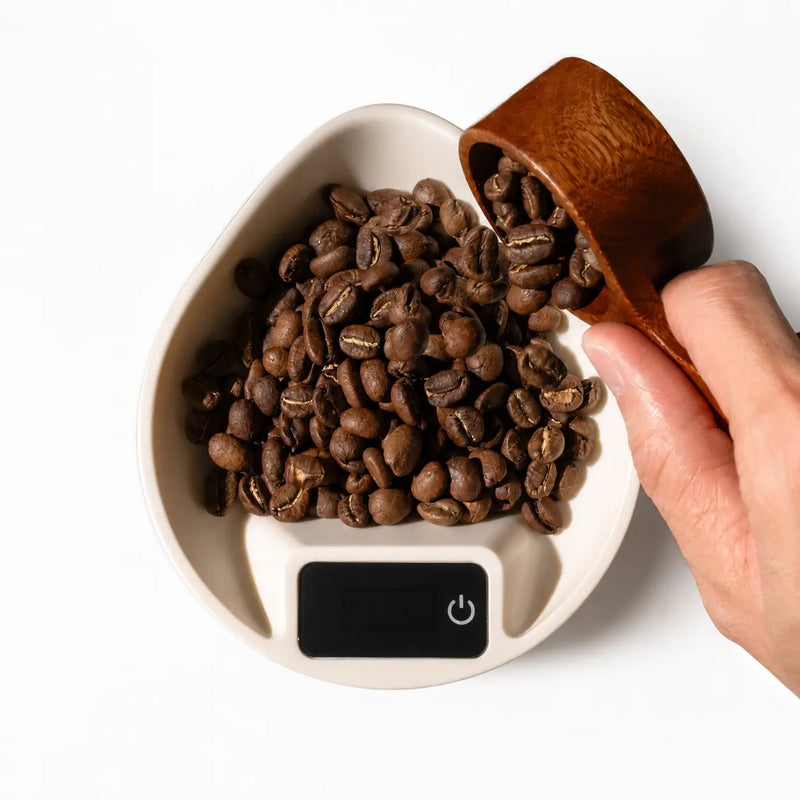 Coffee Bean Scale Scoop Mini Digital Dosing Tool Beige/Black: beige beans