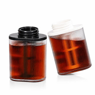 Portable Cold Brew Cup 300ml with Built-In Filter: black detail
